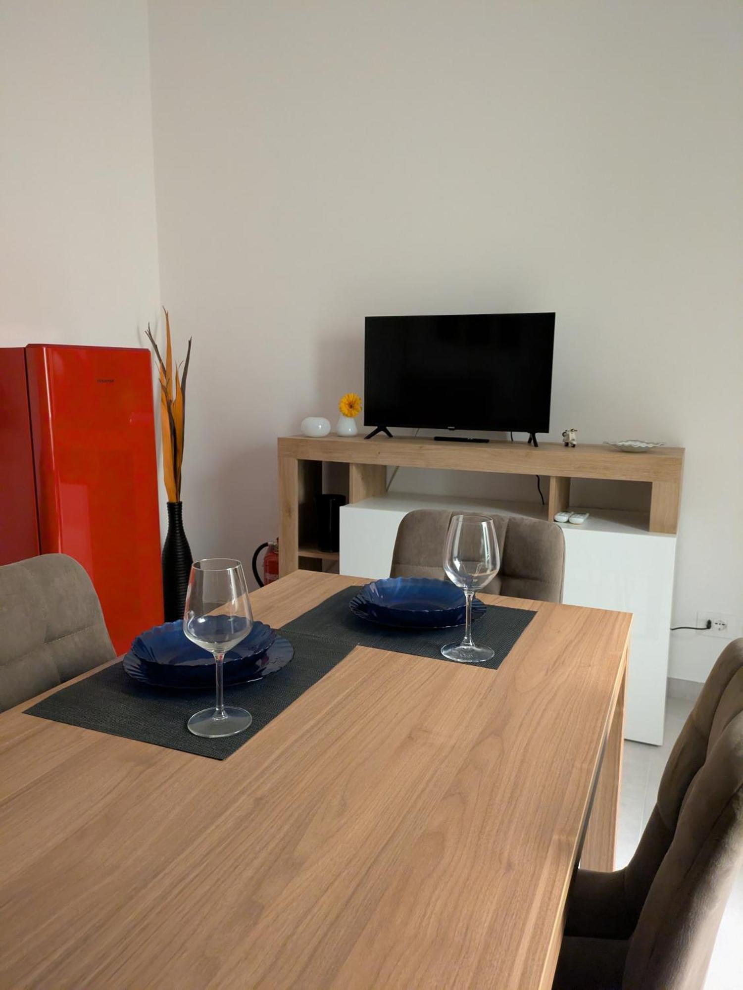 Casa Stefania Apartment โกลเลญโญ ภายนอก รูปภาพ