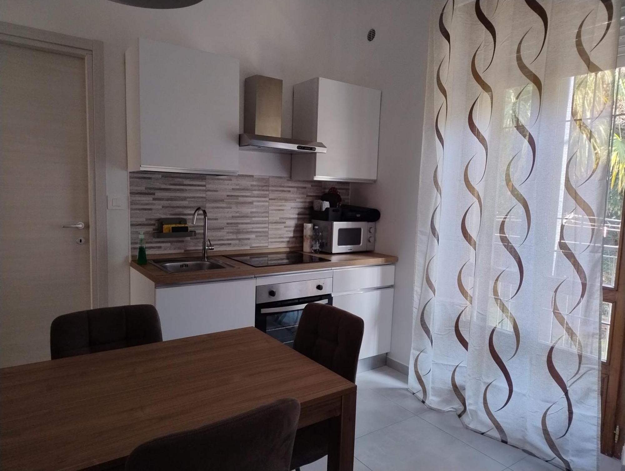 Casa Stefania Apartment โกลเลญโญ ภายนอก รูปภาพ